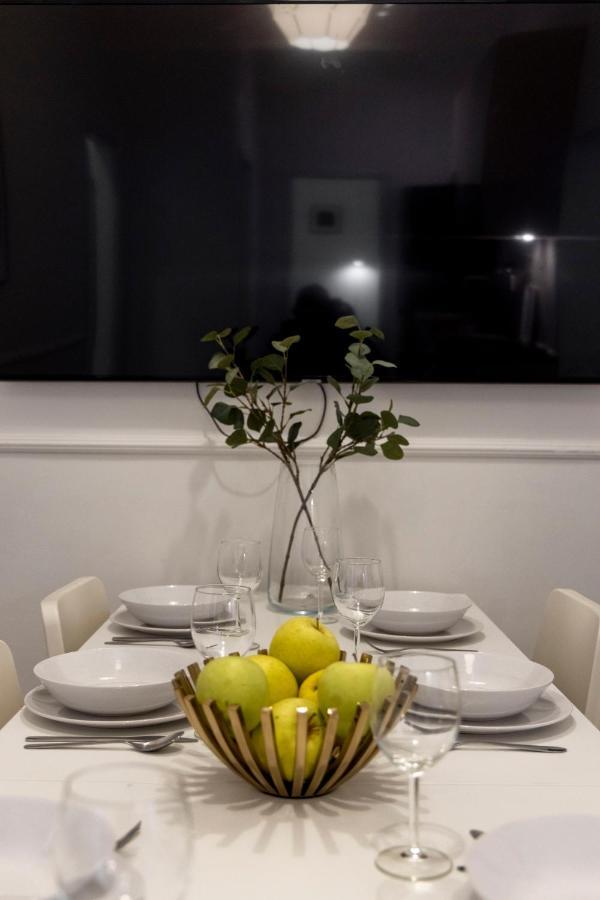 Central Grand Apartment With 5Bedrm 2Bathroom Budapest Kültér fotó