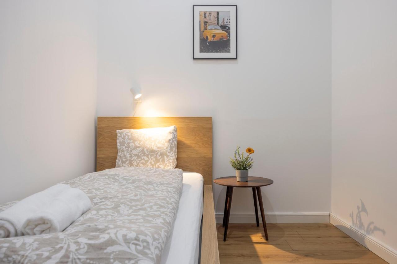 Central Grand Apartment With 5Bedrm 2Bathroom Budapest Kültér fotó